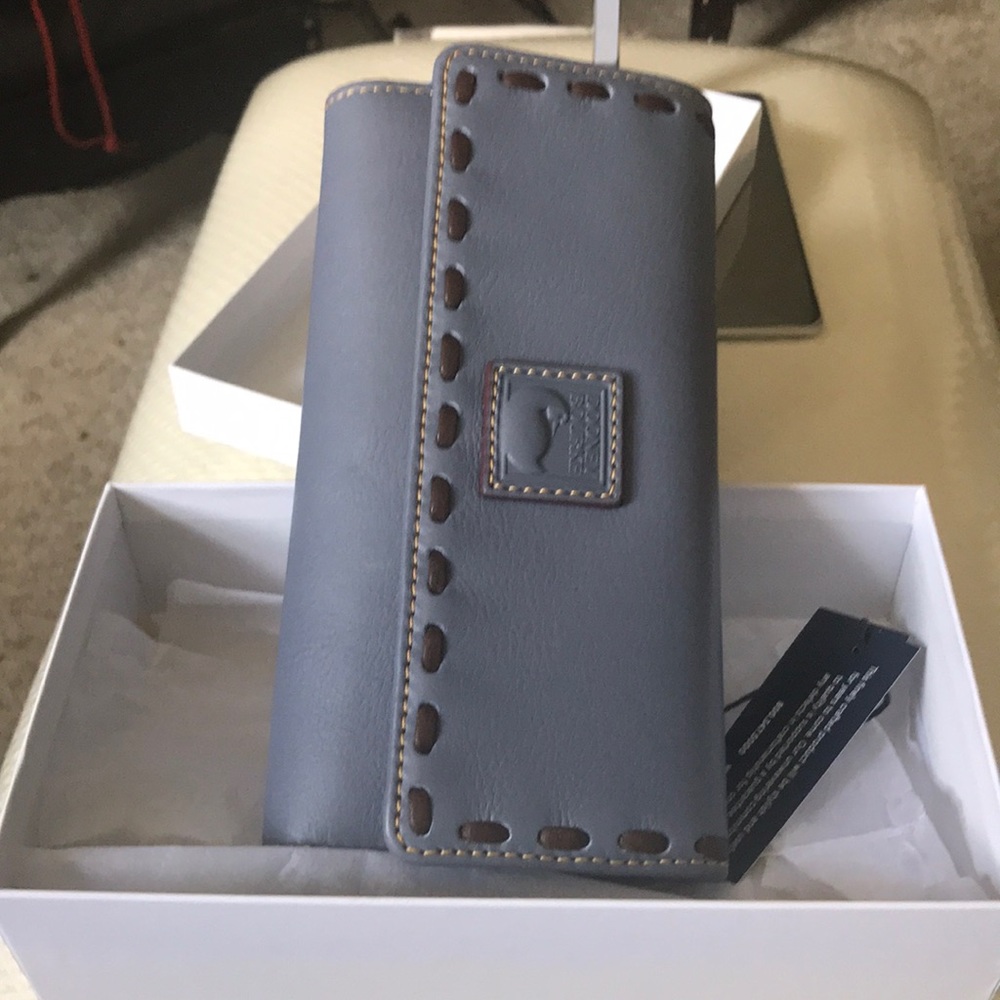 NWT Steel Blue D&B Clutch with Checkbook Duck Logo